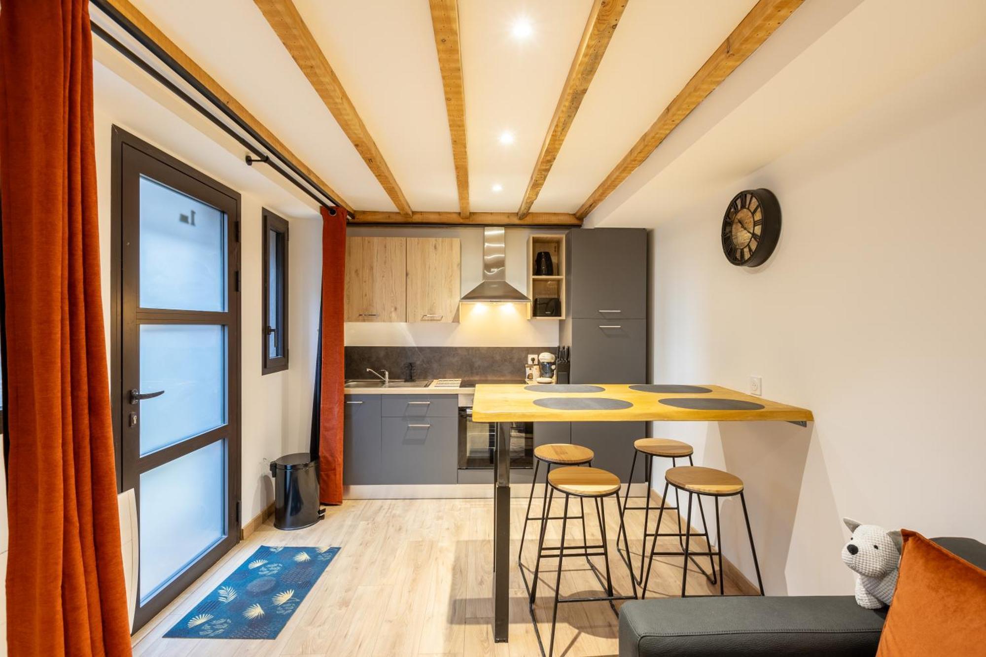 Le Repaire Des Ecureuils - Appt Avec Terrasse Apartment Formigueres